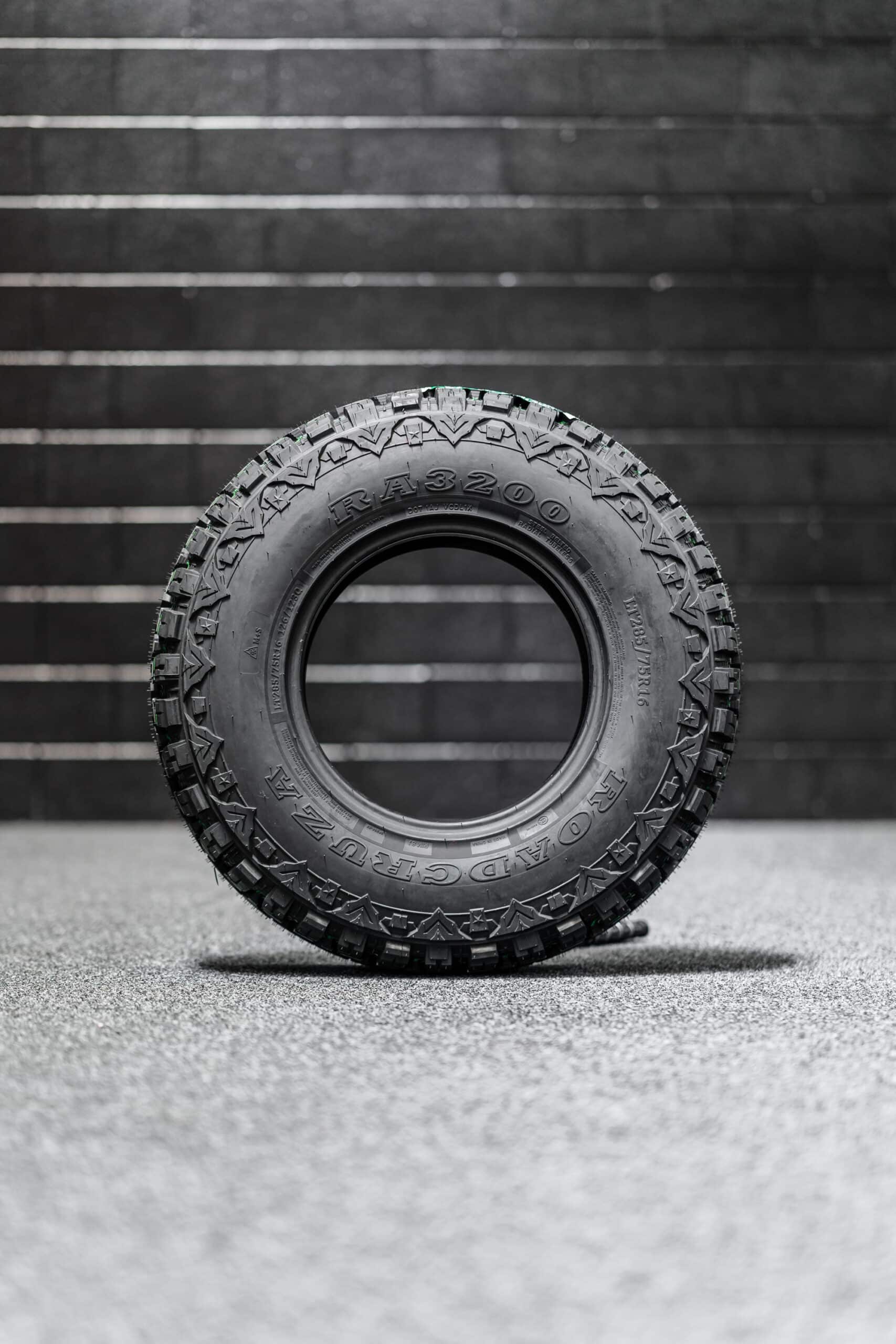 285/75R16 MT - Image 2