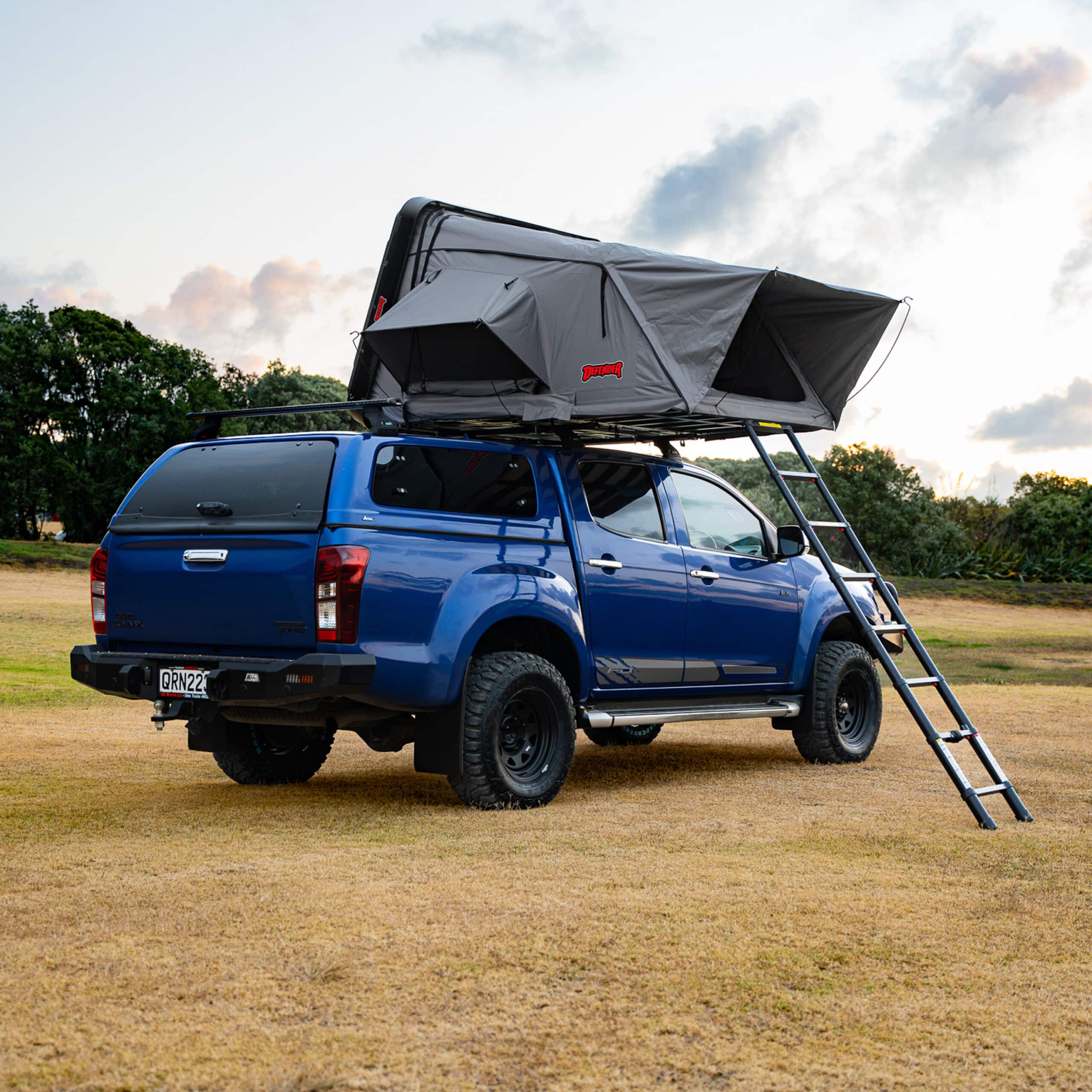 Shield Off-Road Cantilever Hard Shell Rooftop Tent - Image 2