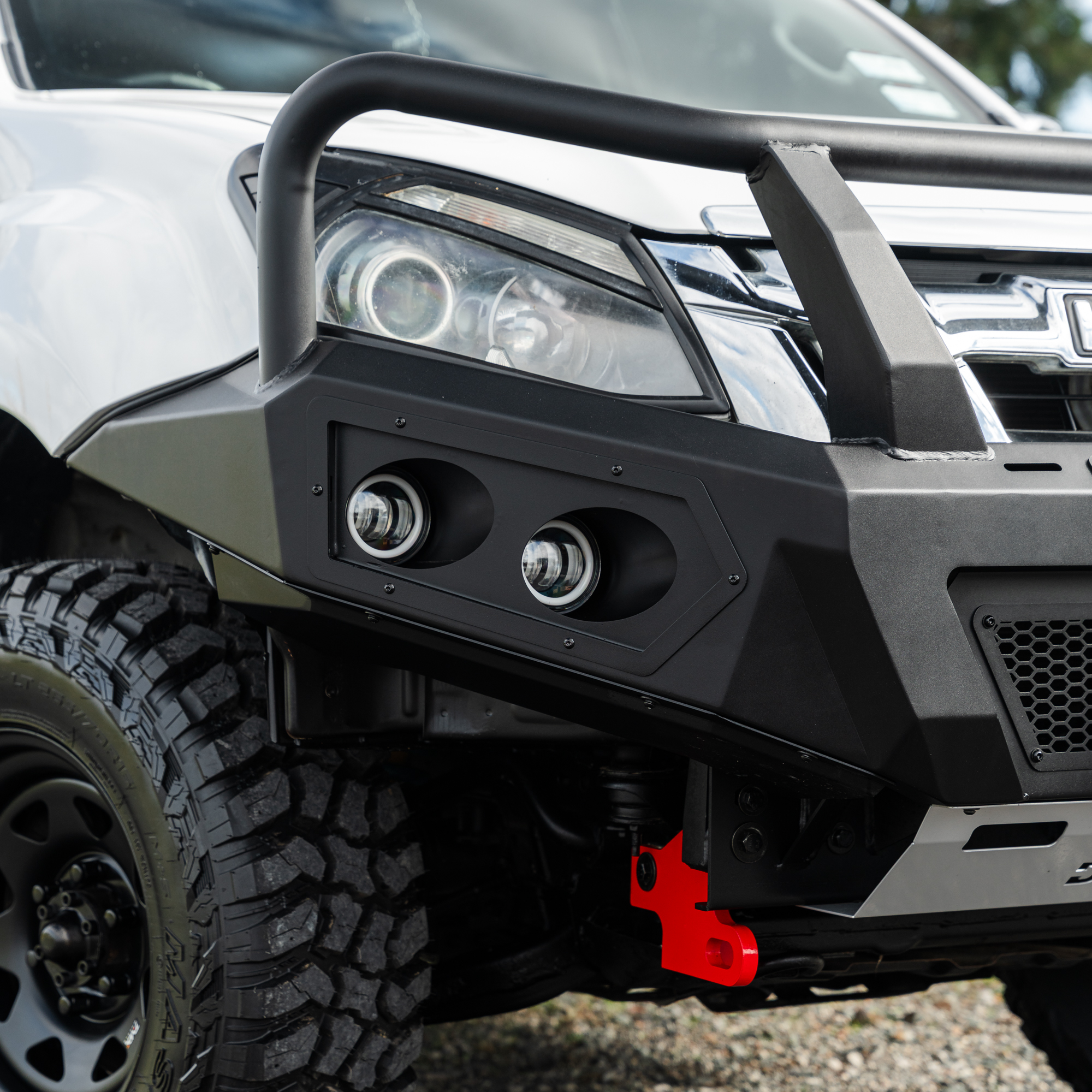 SHIELD Off-Road Triple Loop Bull-Bar - Image 2