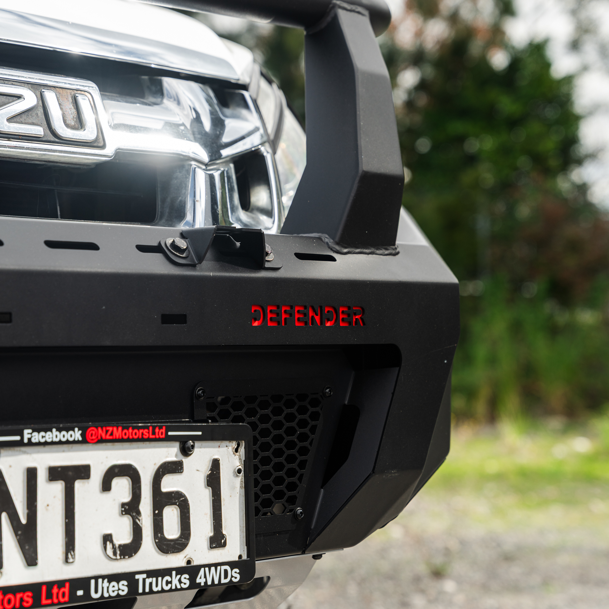 SHIELD Off-Road Triple Loop Bull-Bar - Image 10