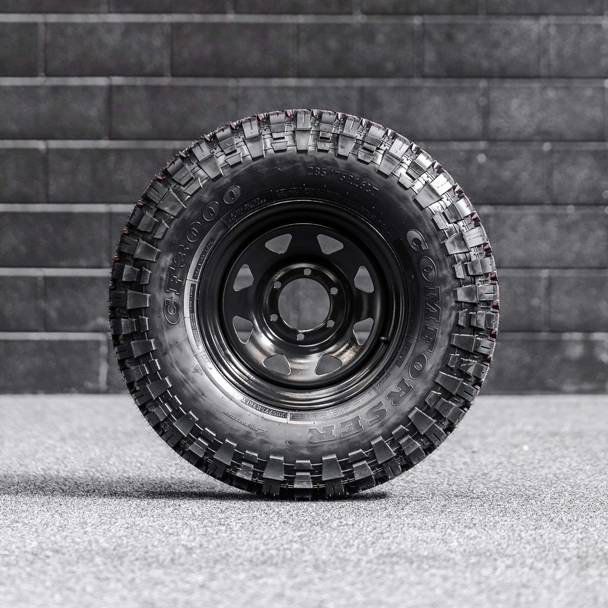265/70/R16LT Rovelo Mud Tyres + Steelies - Image 3