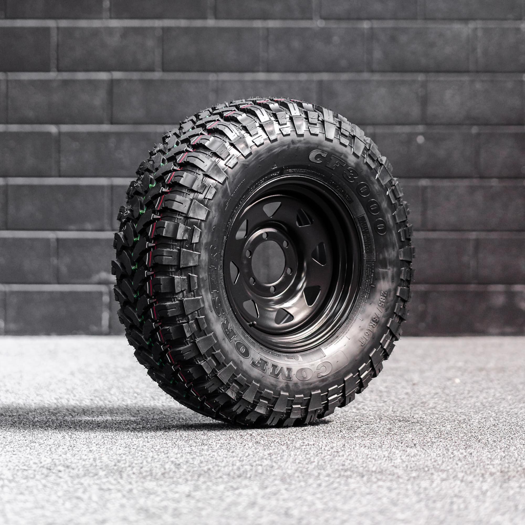 265/70/R16LT Rovelo Mud Tyres + Steelies - Image 2