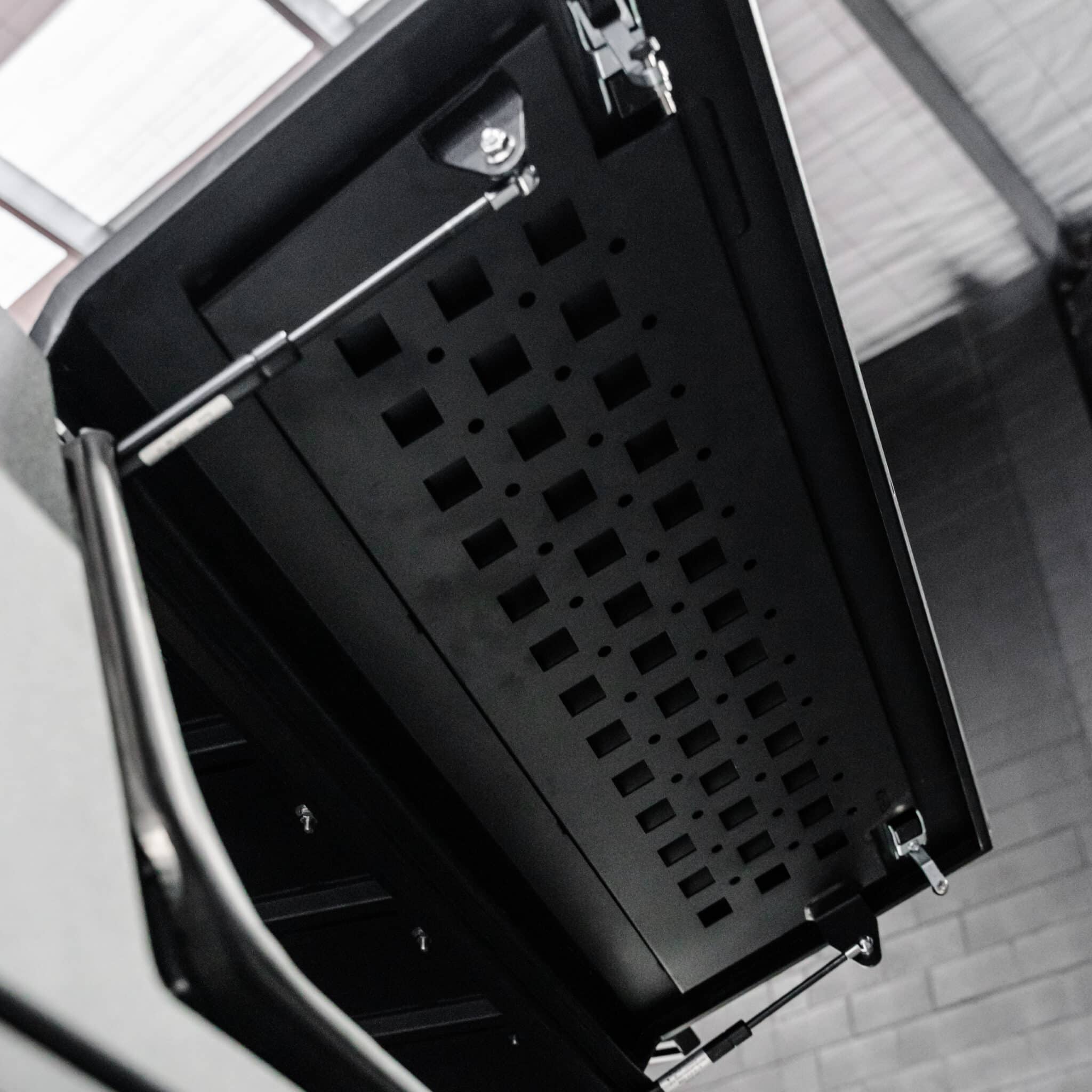 Shield Off-Road Aluminium Windowless Canopy - Image 11
