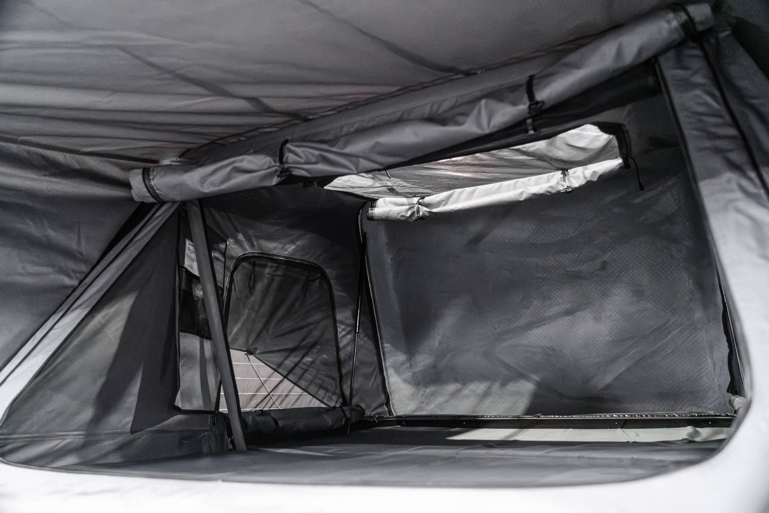 Shield Off-Road Cantilever Hard Shell Rooftop Tent - Image 14