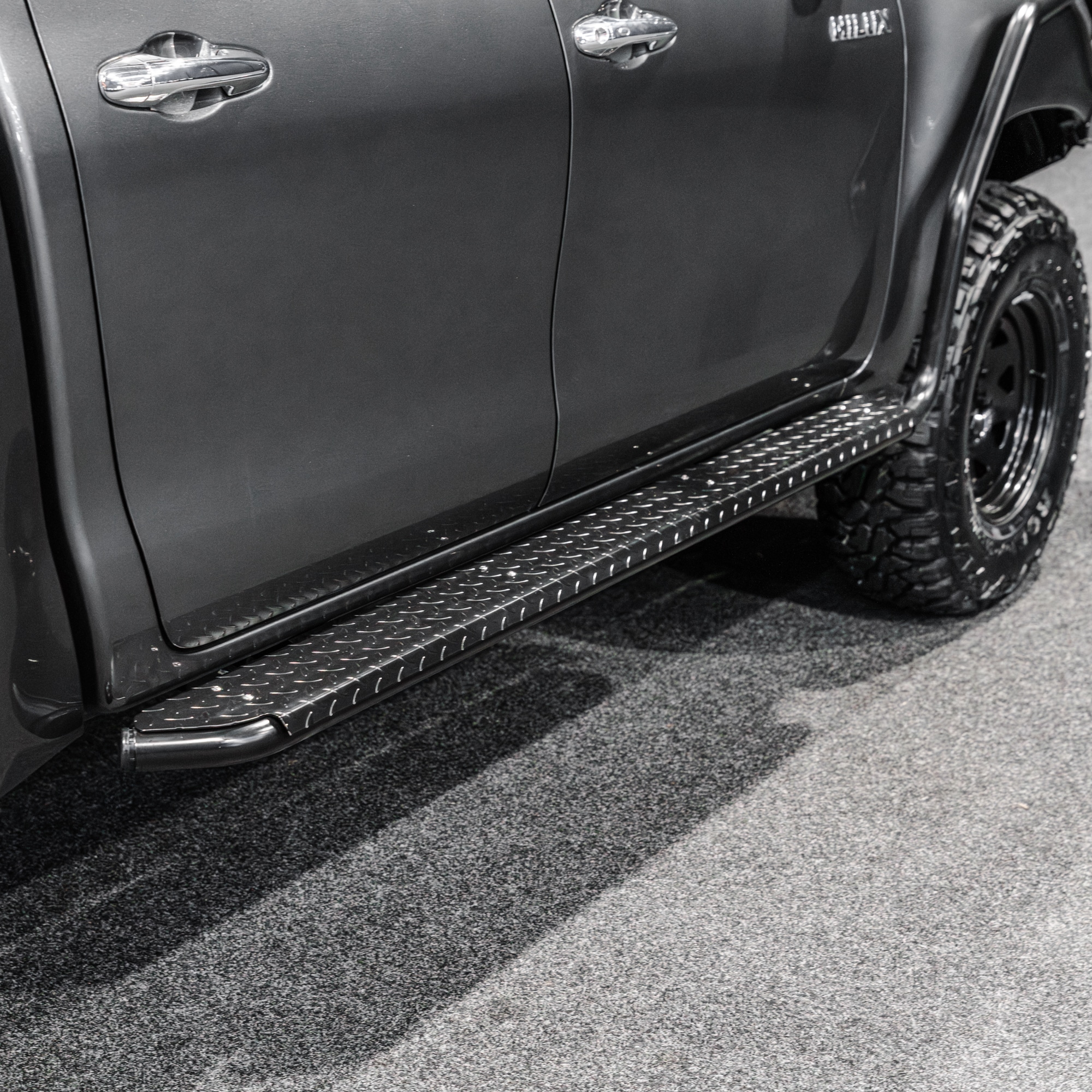 Shield Off-Road Brush Bar & Rock Slider Combo - Image 8