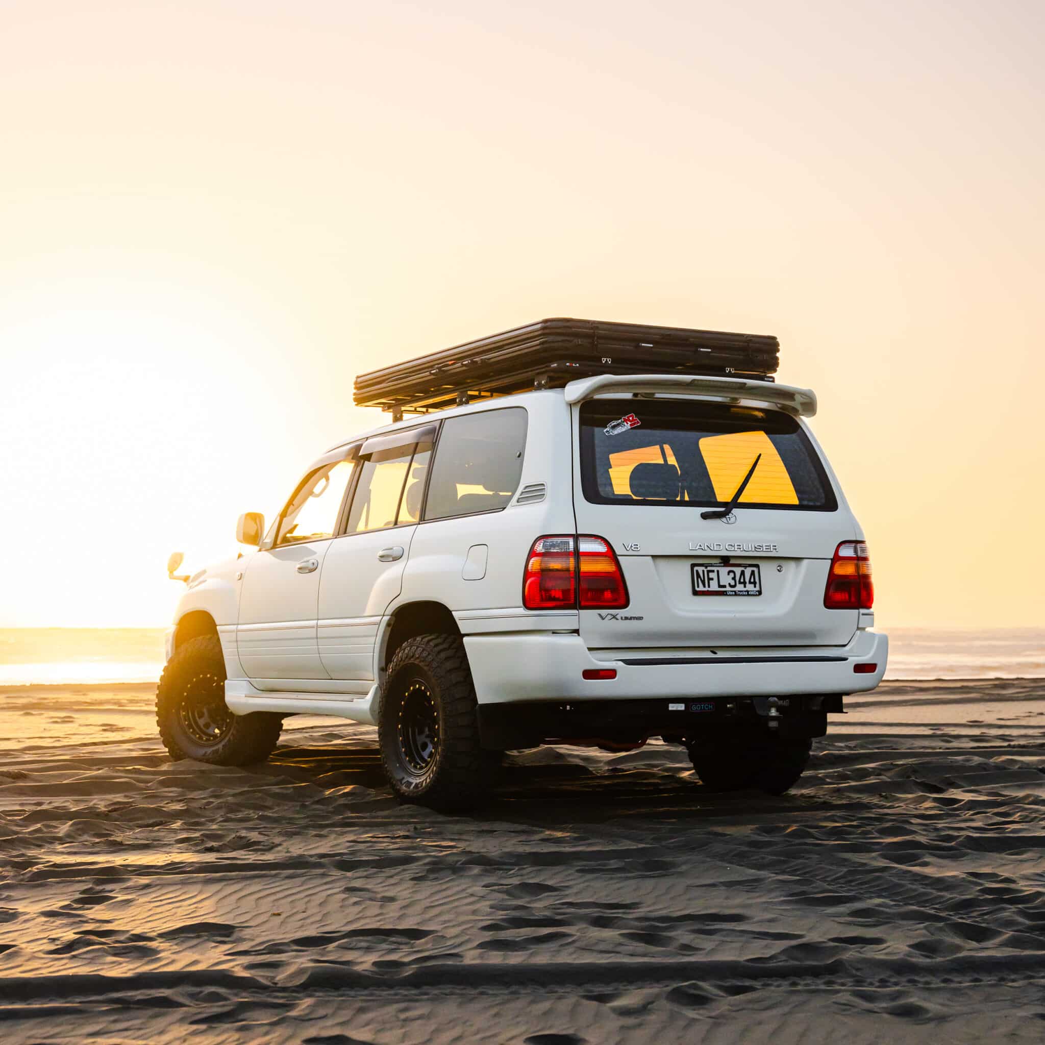 Shield Off-Road Aluminium Rooftop Tent - Image 7