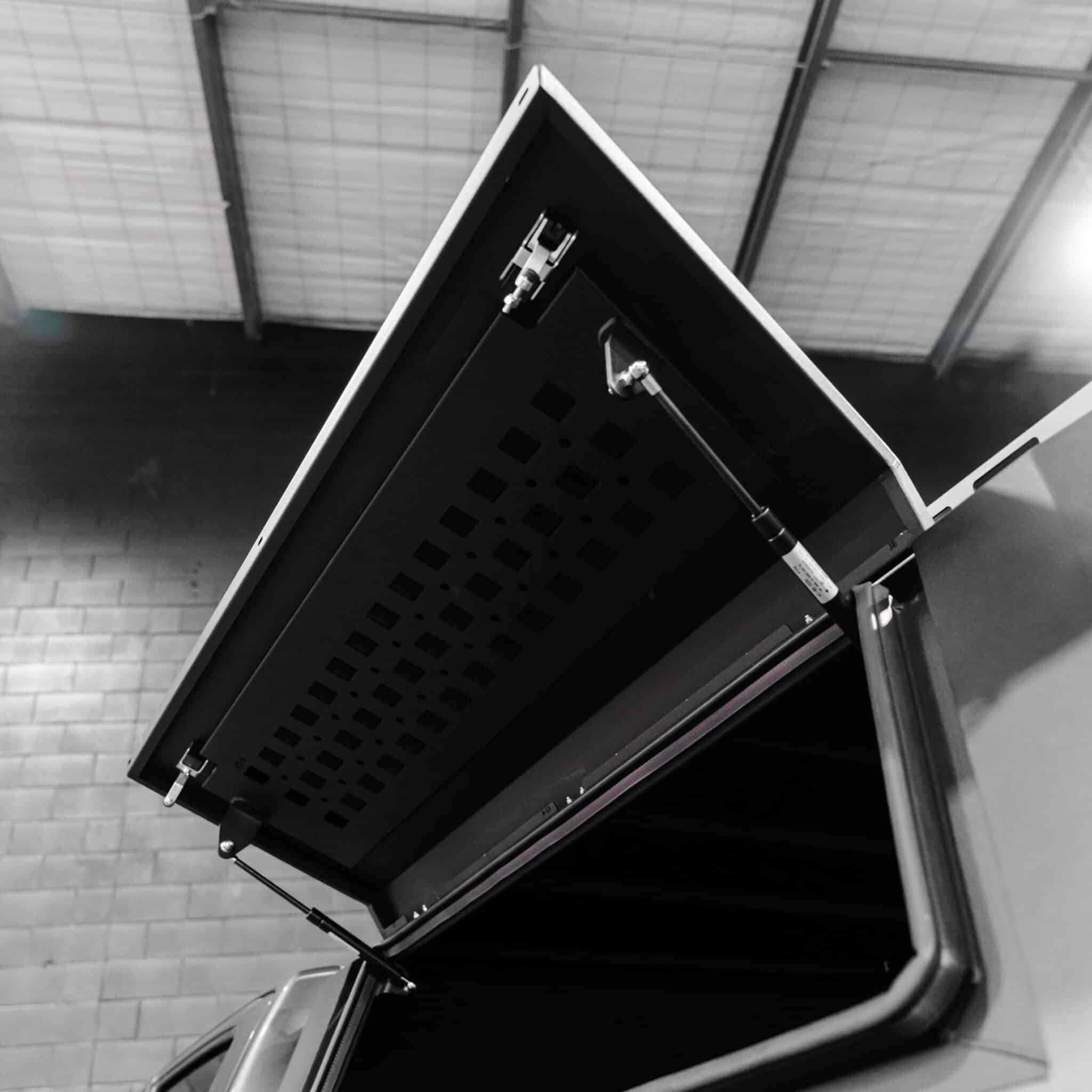 Shield Off-Road Aluminium Windowless Canopy - Image 11