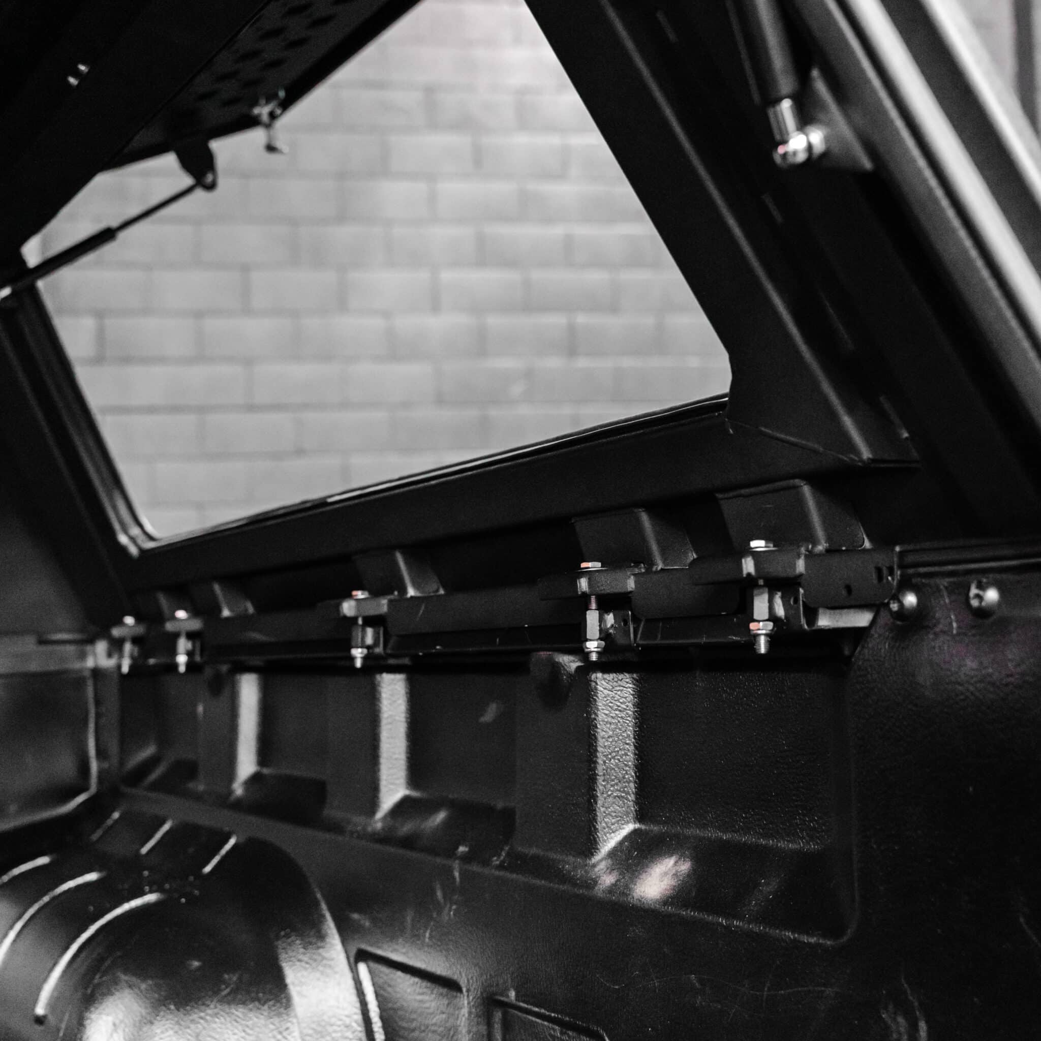 Shield Off-Road Aluminium Windowless Canopy - Image 10