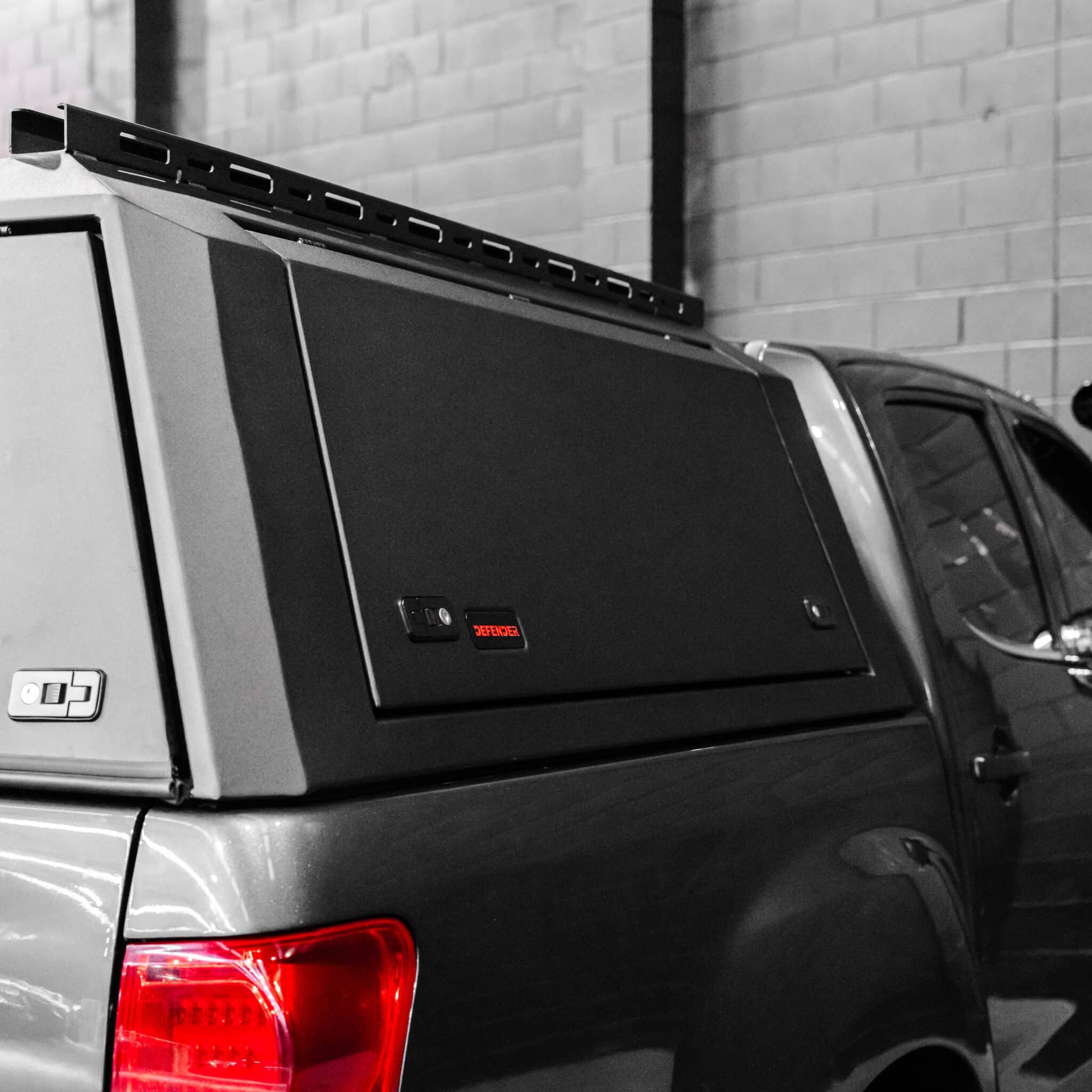 Shield Off-Road Aluminium Windowless Canopy - Image 4