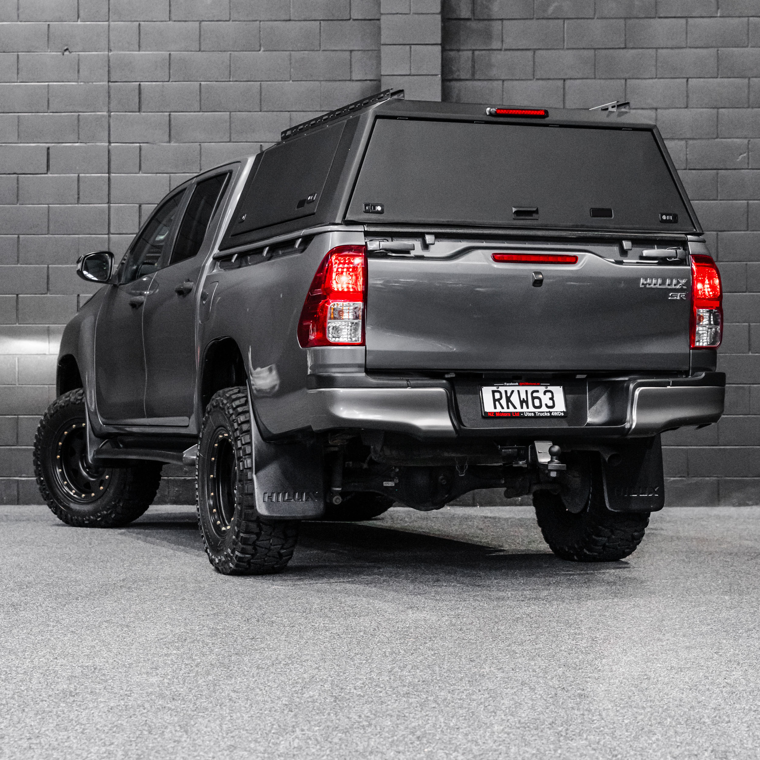 Shield Off-Road Aluminium Windowless Canopy