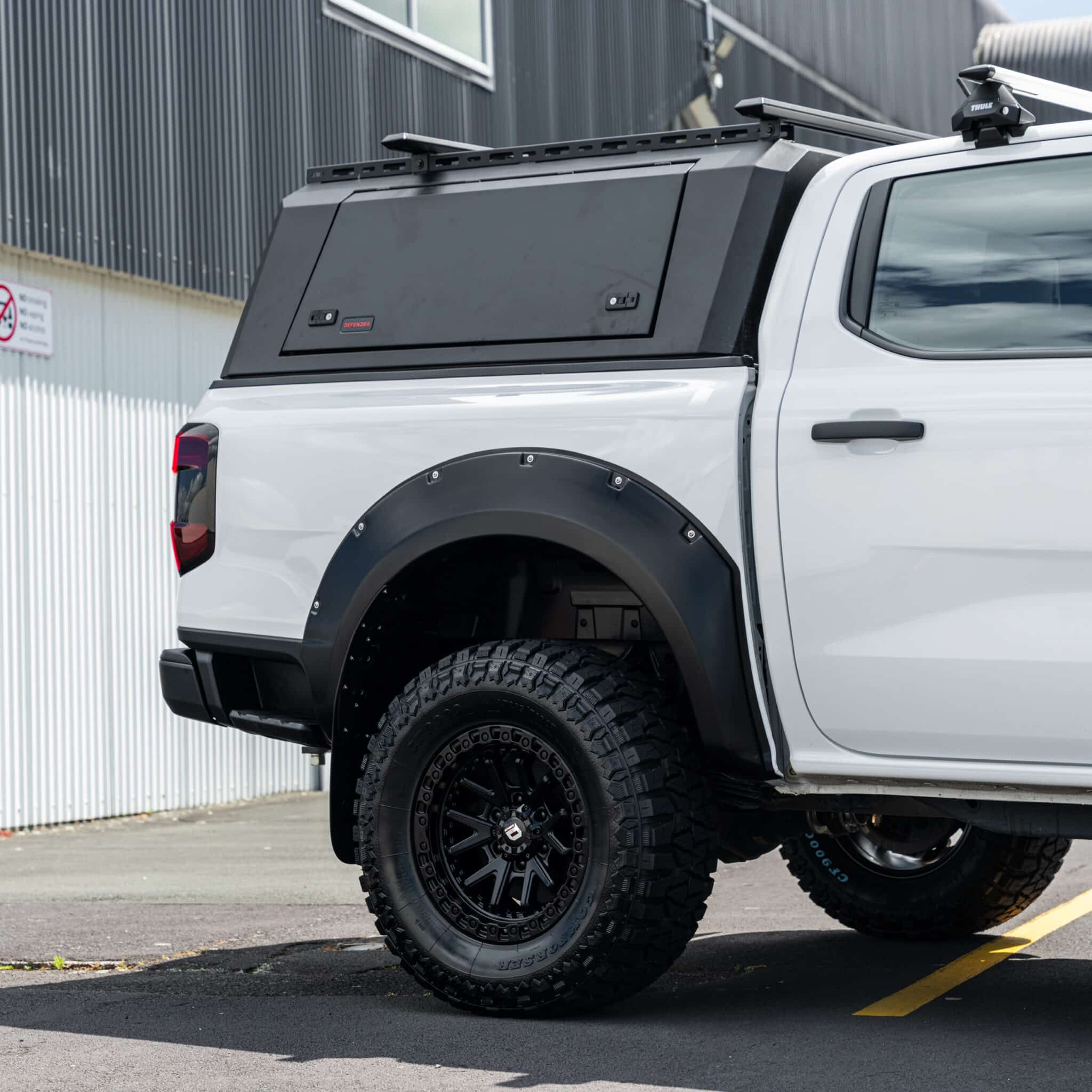 Bolt Style Fender Flares - Image 4