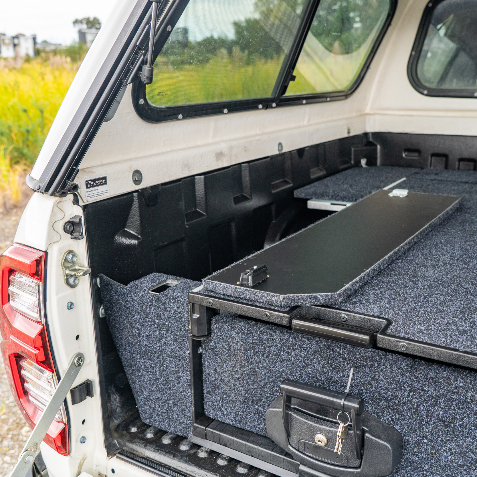 Shield Off-Road Ute Drawers with Top Slide — Nissan Navara 2015 - 2025 - Image 12