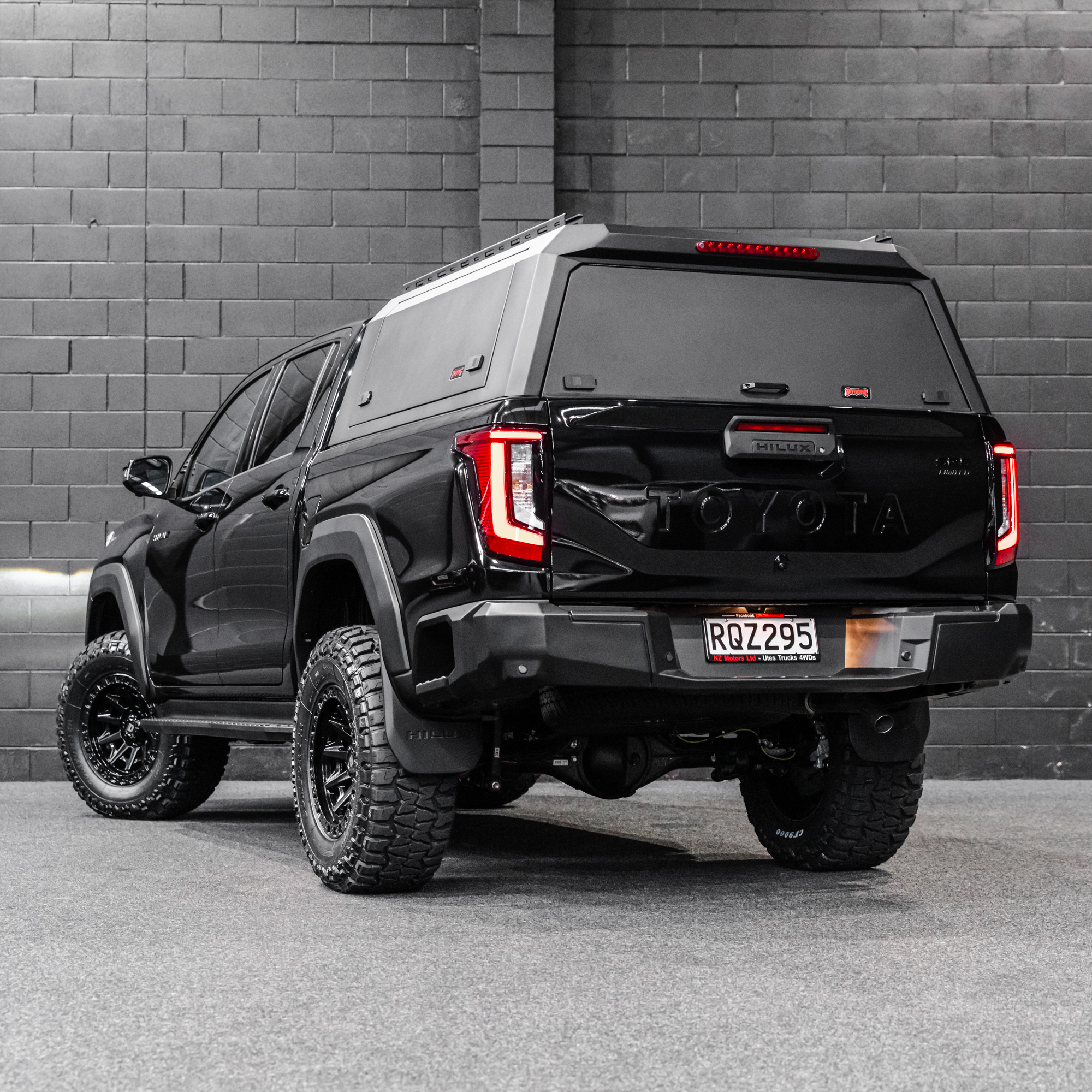Shield Off-Road Aluminium Windowless Canopy - Image 2
