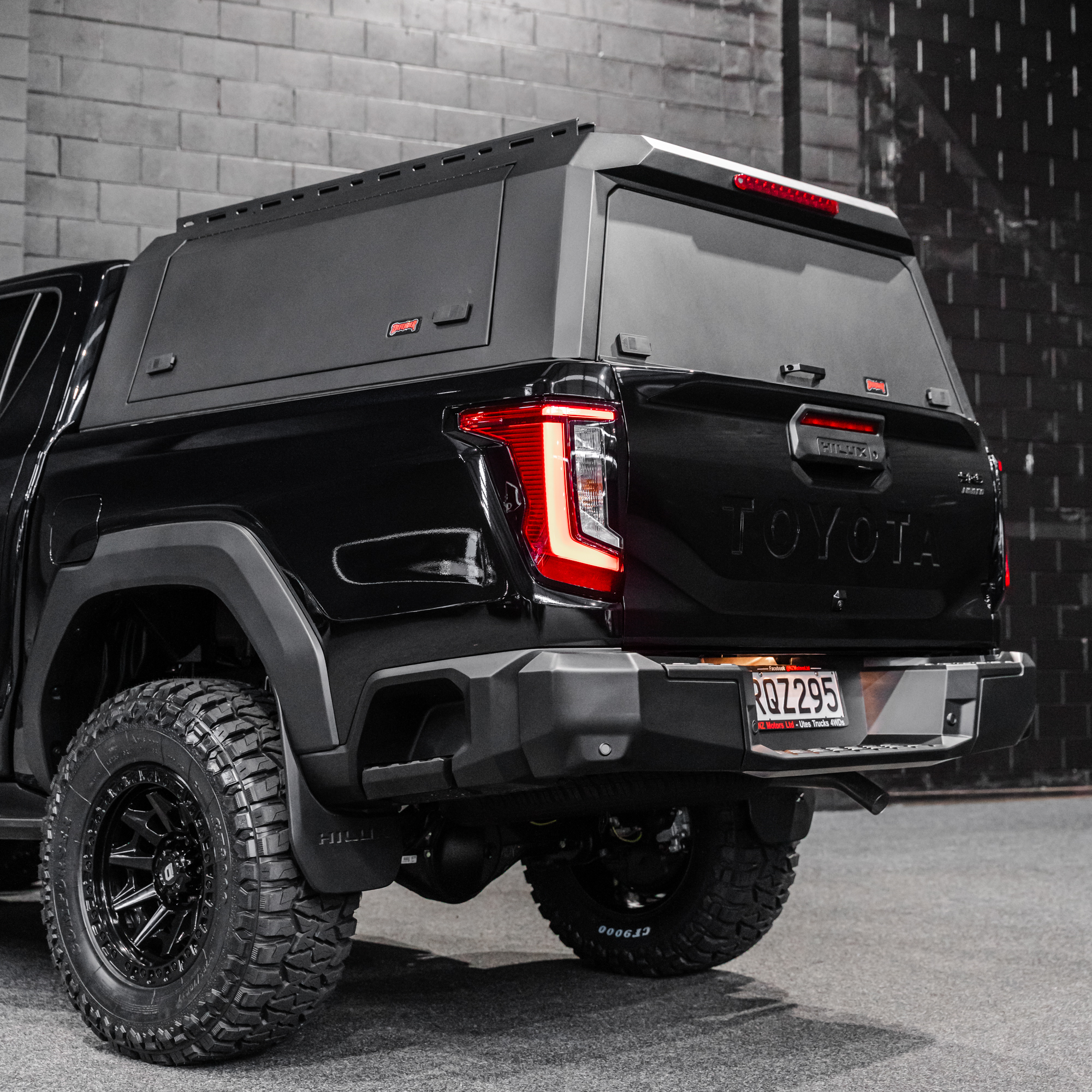 Shield Off-Road Aluminium Windowless Canopy - Image 3