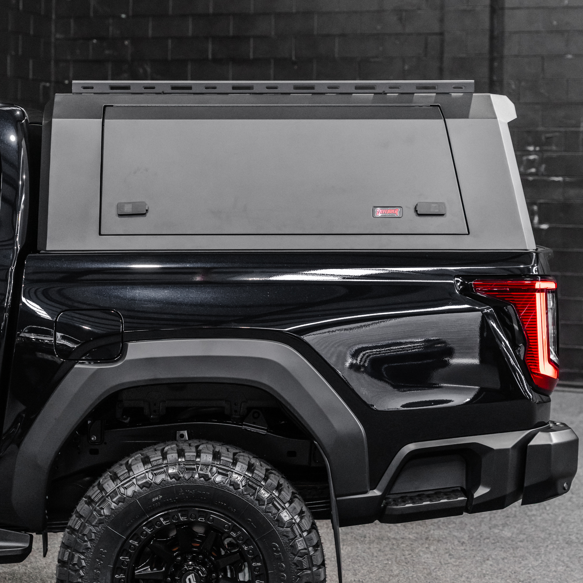 Shield Off-Road Aluminium Windowless Canopy - Image 7