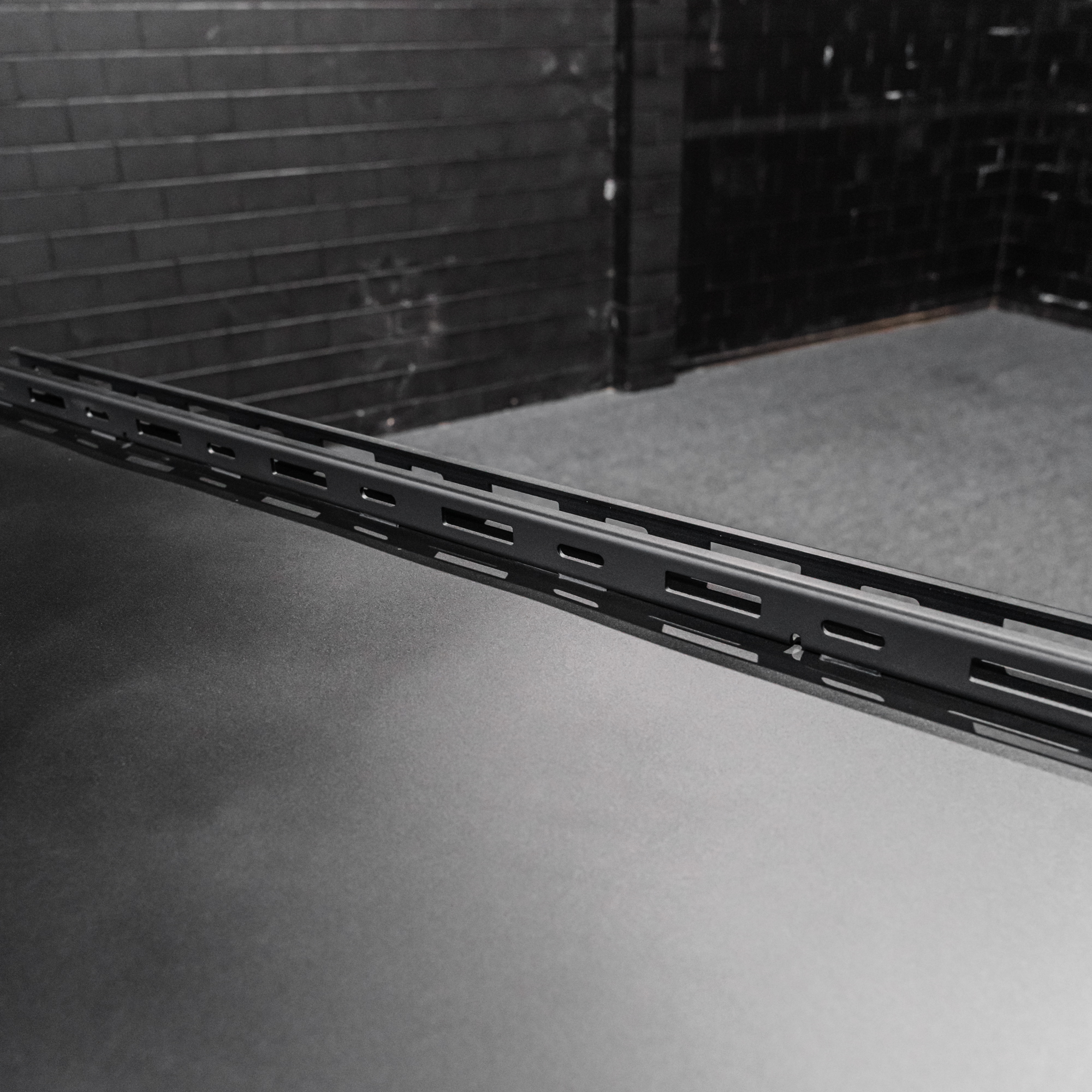 Shield Off-Road Aluminium Windowless Canopy - Image 9