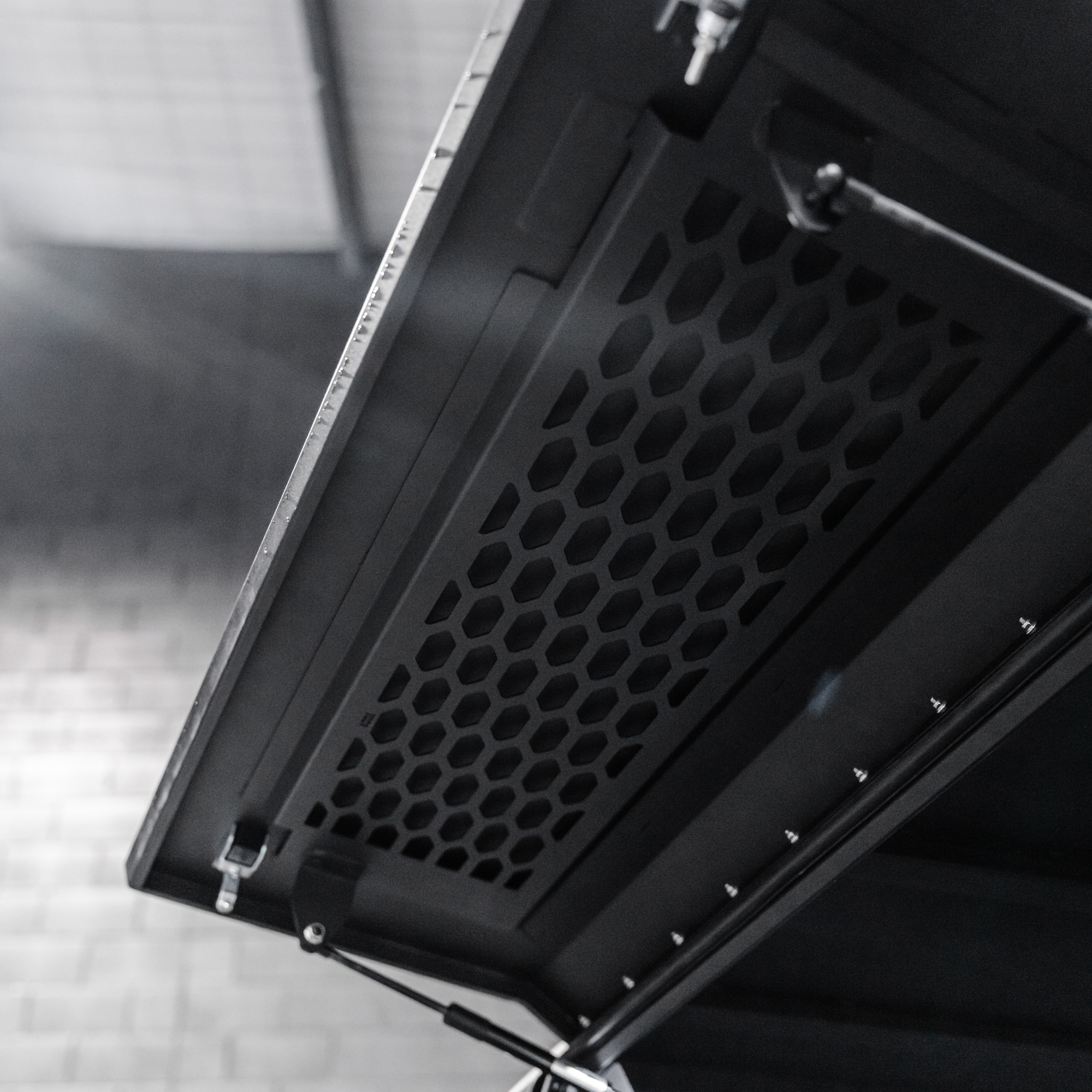 Shield Off-Road Aluminium Windowless Canopy - Image 13