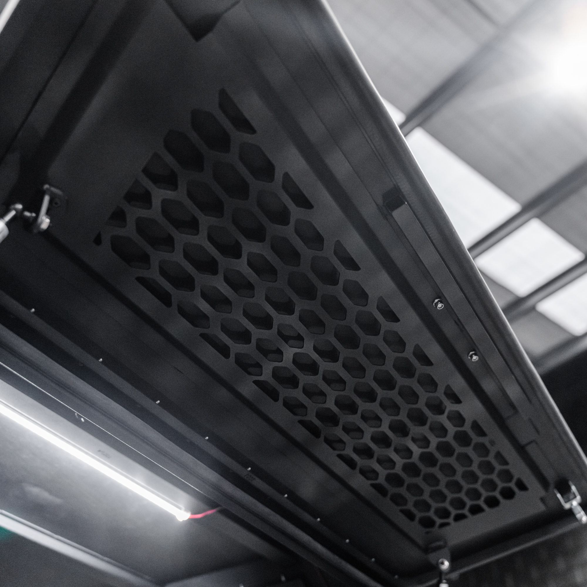 Shield Off-Road Aluminium Windowless Canopy - Image 14