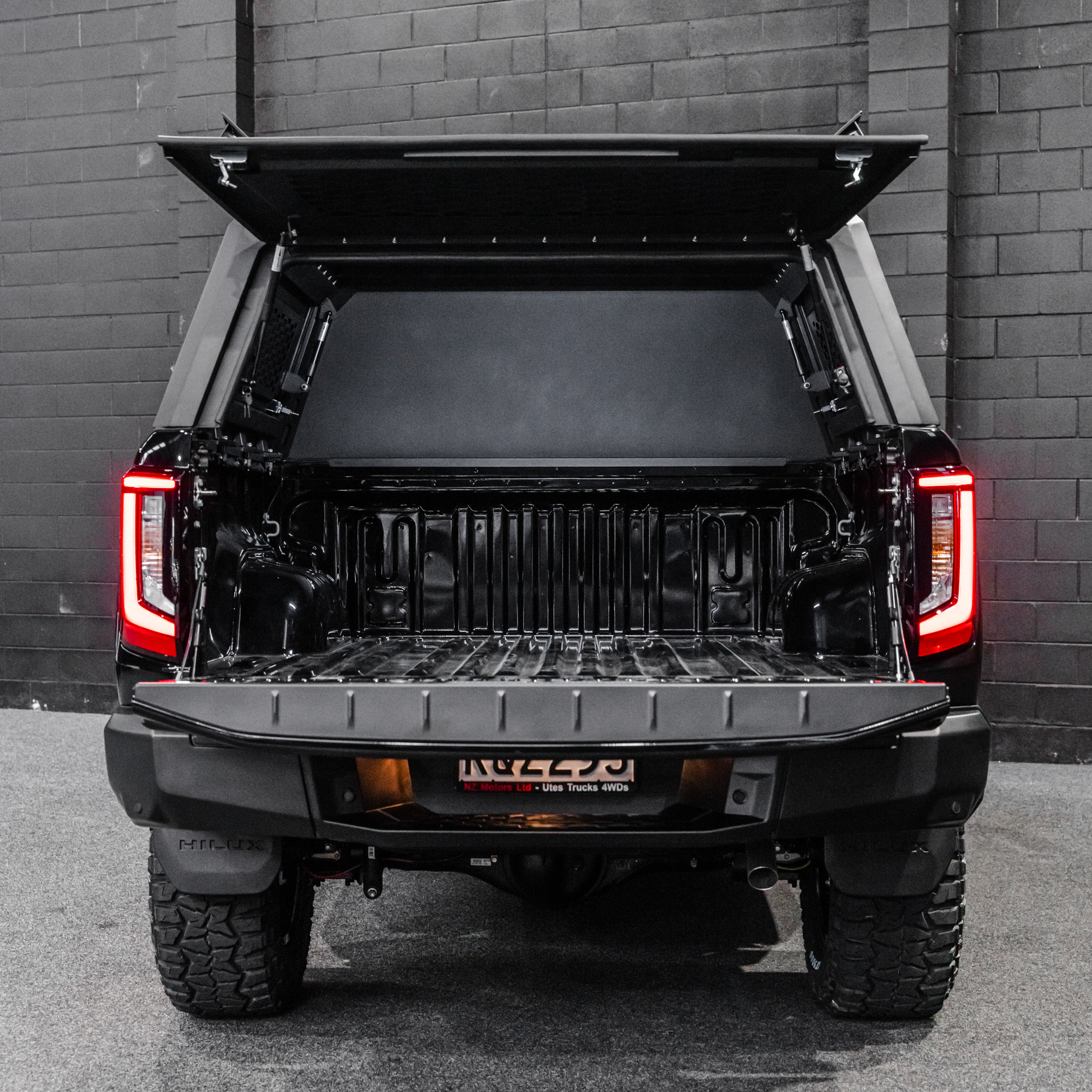 Shield Off-Road Aluminium Windowless Canopy - Image 22