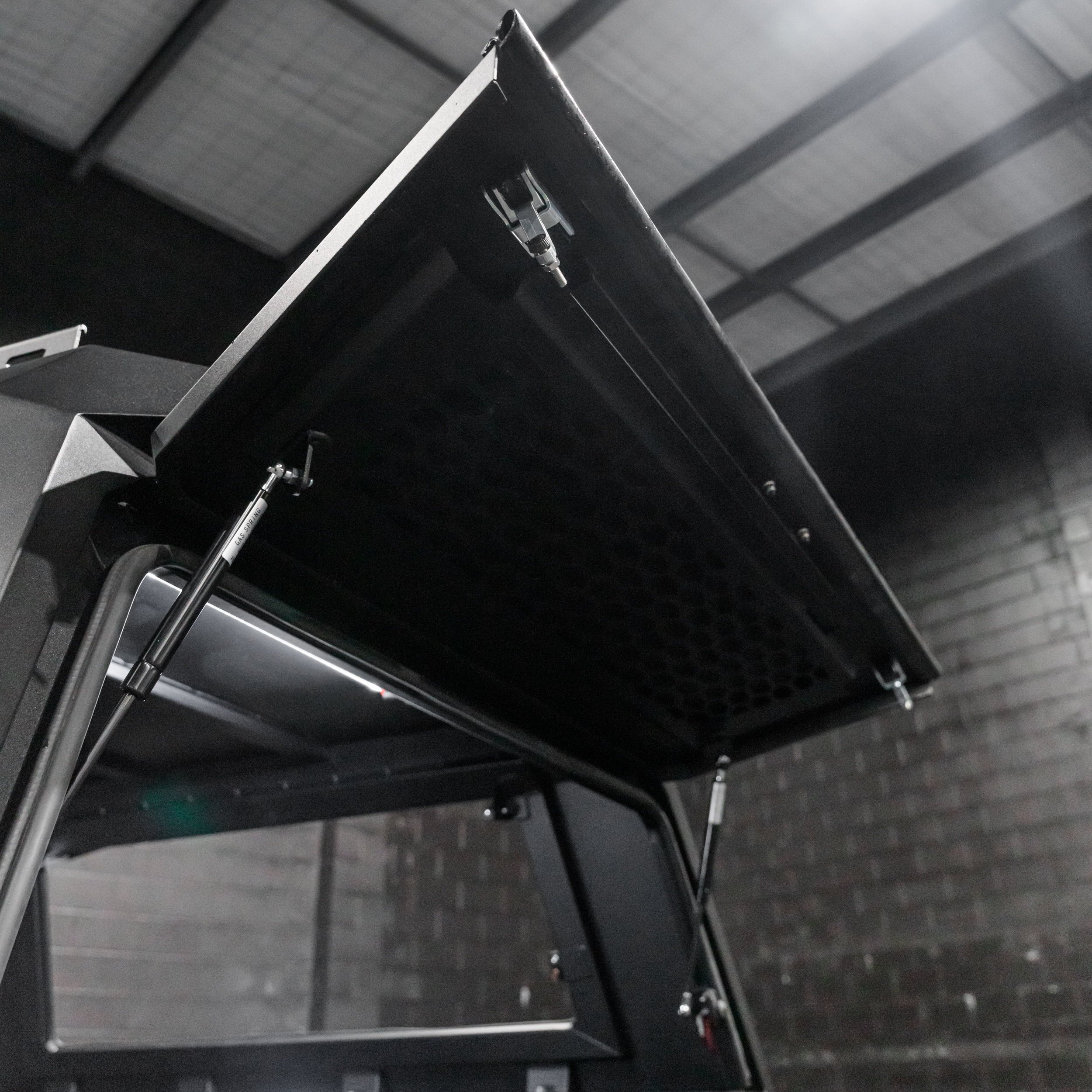 Shield Off-Road Aluminium Windowless Canopy - Image 11