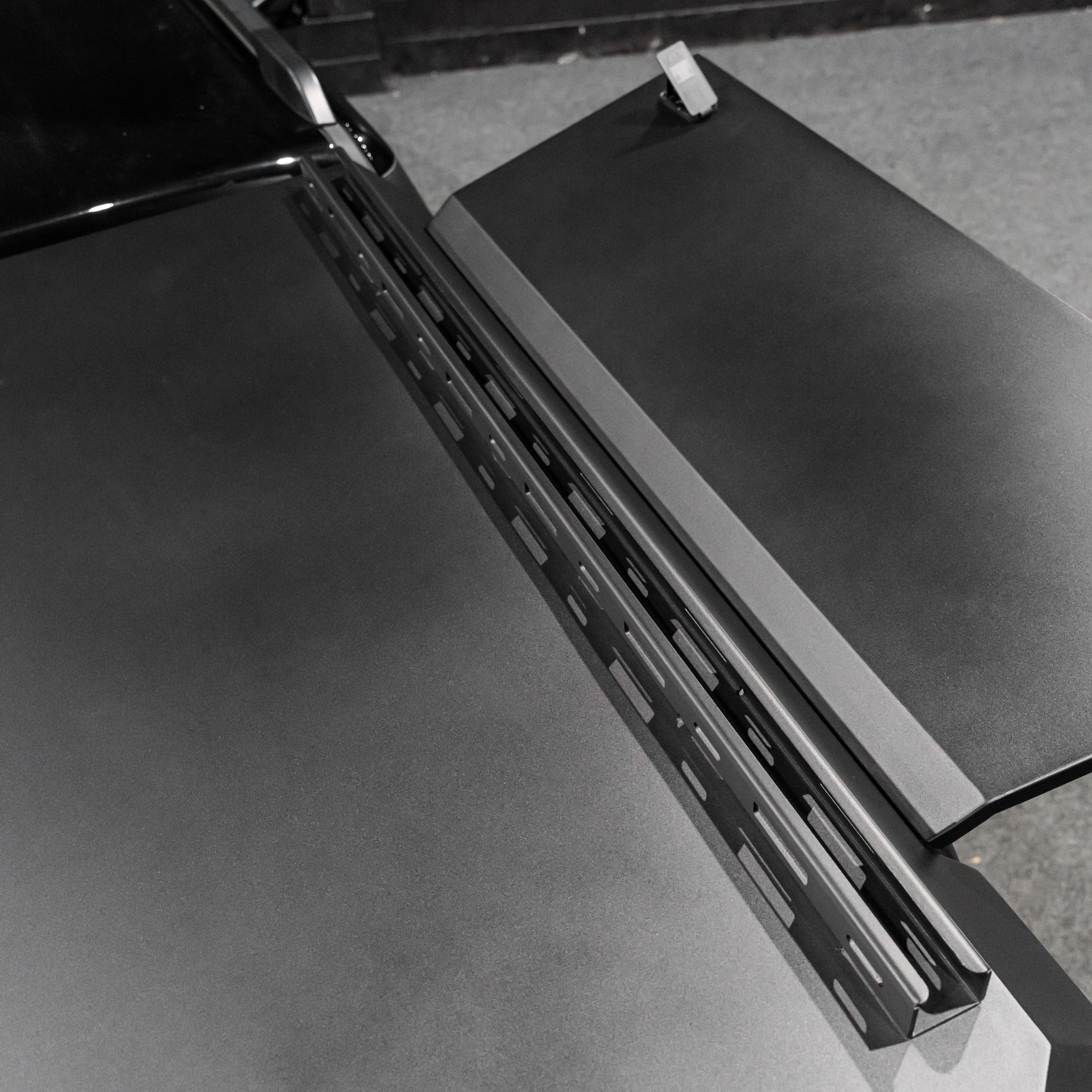 Shield Off-Road Aluminium Windowless Canopy - Image 17