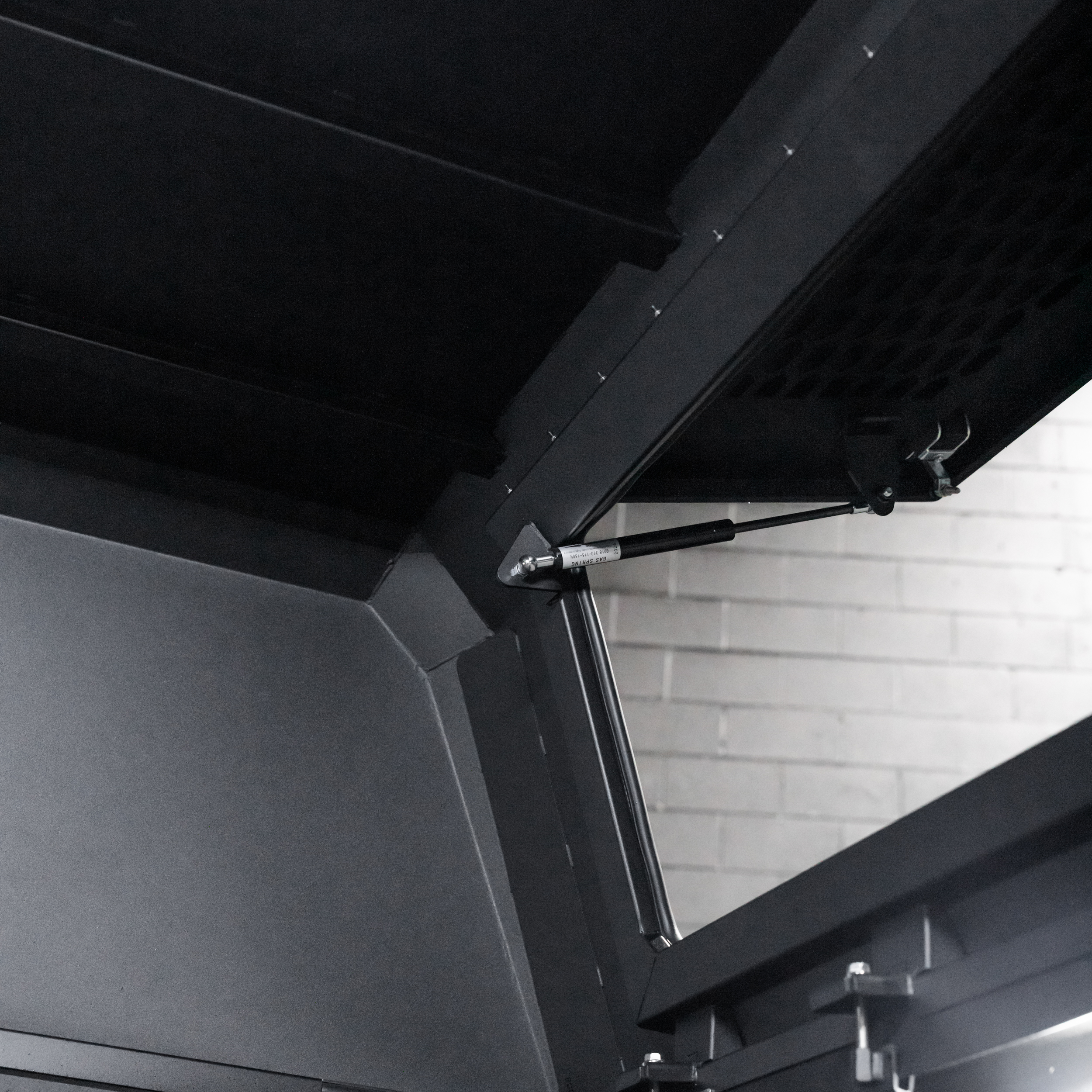 Shield Off-Road Aluminium Windowless Canopy - Image 7